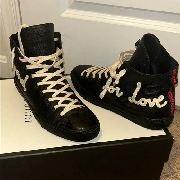 Gucci Black and White High-Top Sneakers - Picture 2 of 5